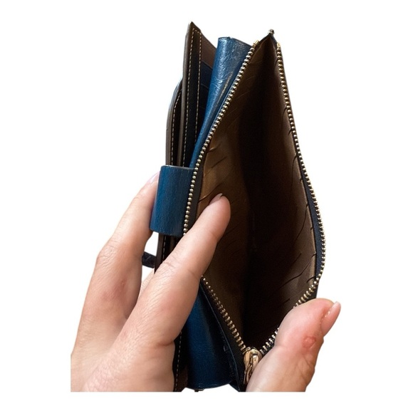 Blue Leather Wristlet - Picture 5 of 5